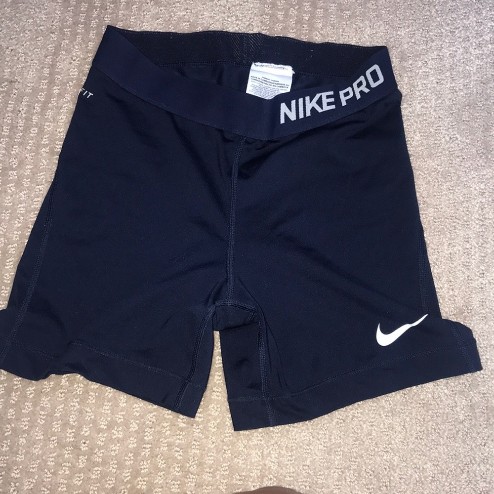 Nike dri fits spanx